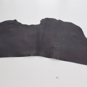 Кожа вороток шорно-седельная 02 черная 2,1-2,5 мм