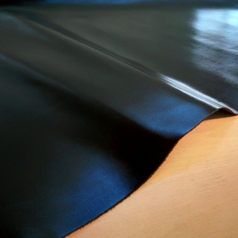 Спилок галантерейный  с покрытием. Цвет черный 1,2-1,4 мм. фото 1