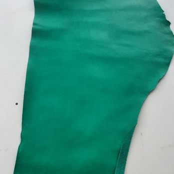 Кожа вороток галантерейная 02 зеленая 1,1-1,3 мм 3 сорт